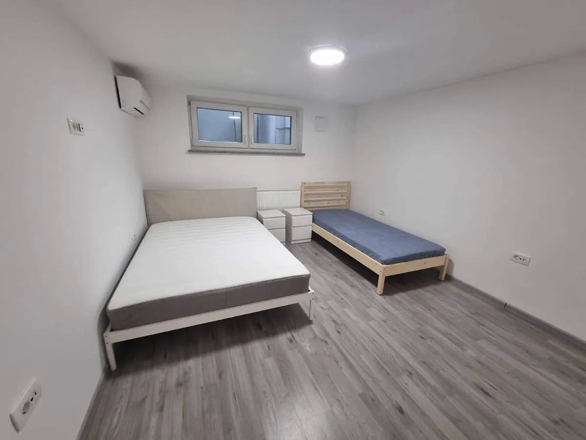 Apartman July Apartment Ljubljana 0*,  Slovenia